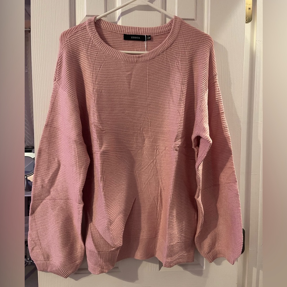 Women’s small pastel pink sweater